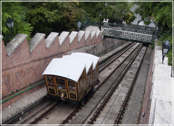 budapest-standseilbahn-7.jpg