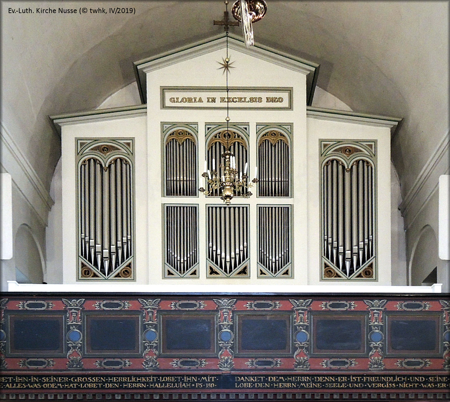 kirche nusse - 9027 - orgel.jpg